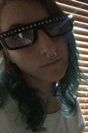 rectangular diffraction glasses with a strip of leds at the top