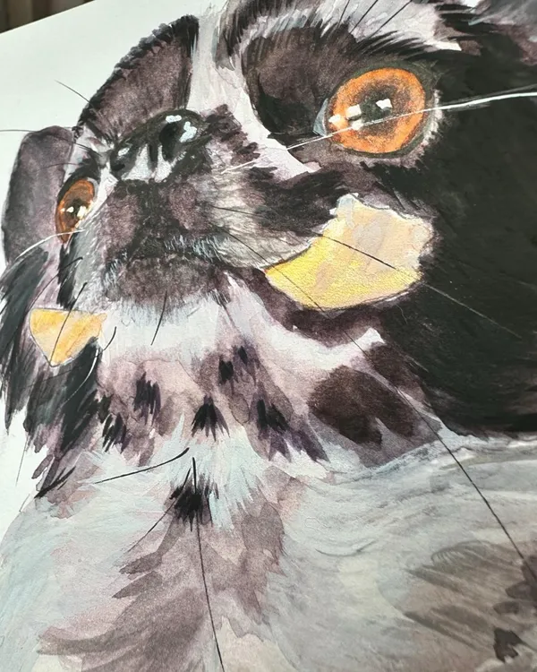 detail showing metalic paint on eyes and swizzle